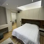 Luxury * Lezhë